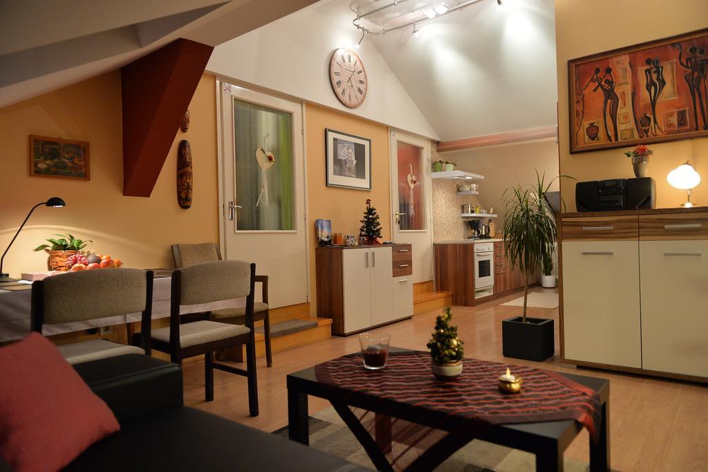 Sopron Eszter Apartman Bilik gambar